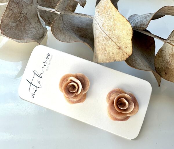 Rose Studs in Stardust