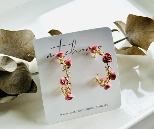 Rose-Leaf Hoop in Muted Rose