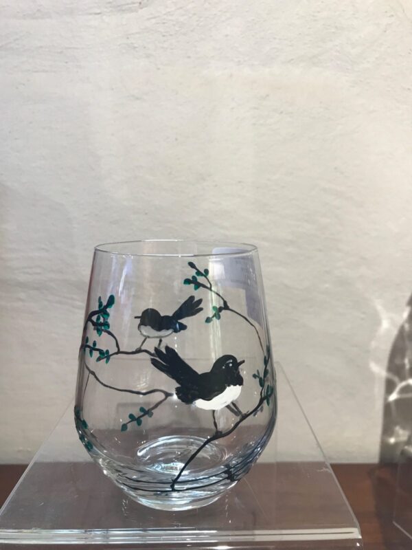 Willy Wagtail Stemless Pair